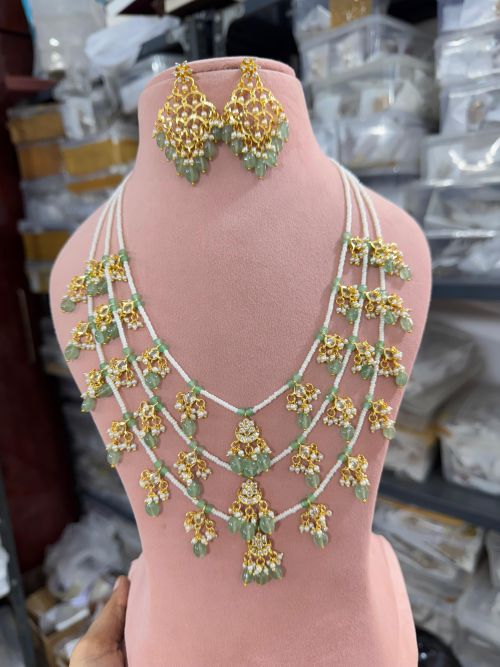 multi layer pearl haram