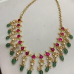 jadau kundan necklaces