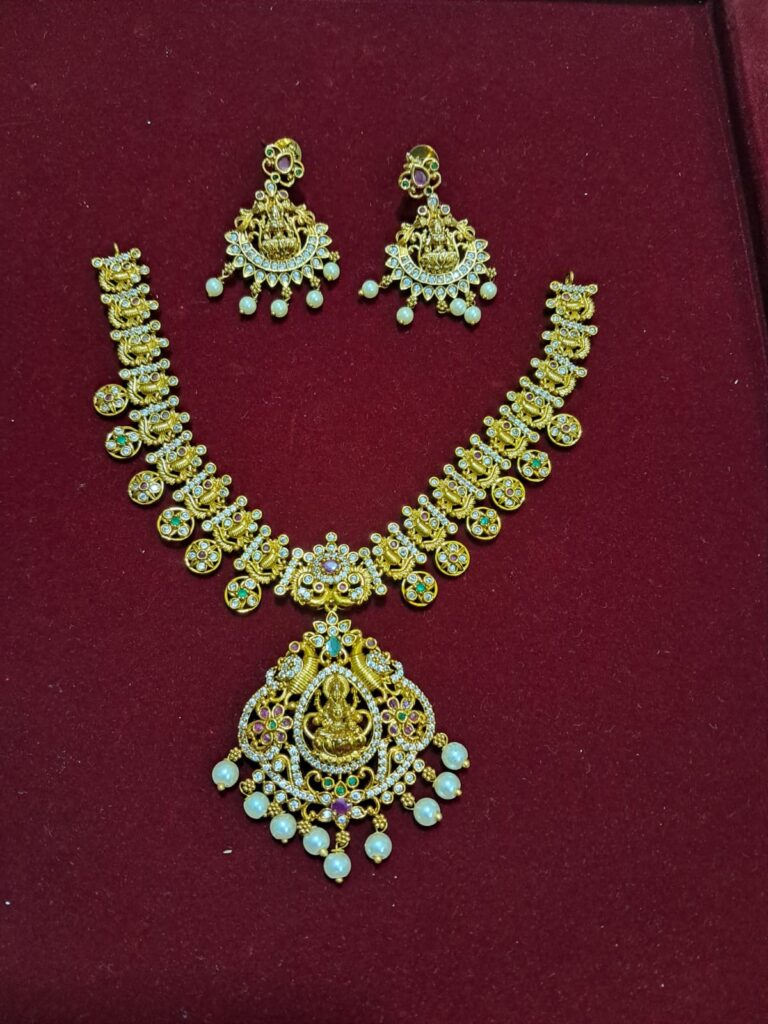 bottumala necklace