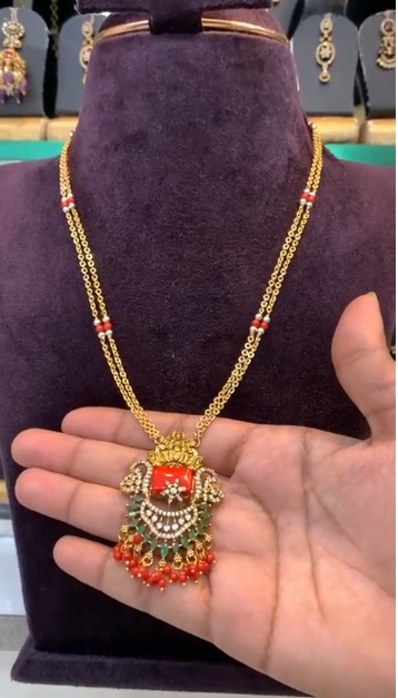 simple jewellery set