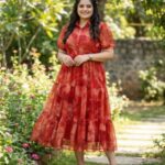 Shop Plus Size Georgette Dresses for Women online at the best price. Discover stylish designs, comfortable fits, and elegant looks for every occasion.