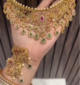 choker necklace