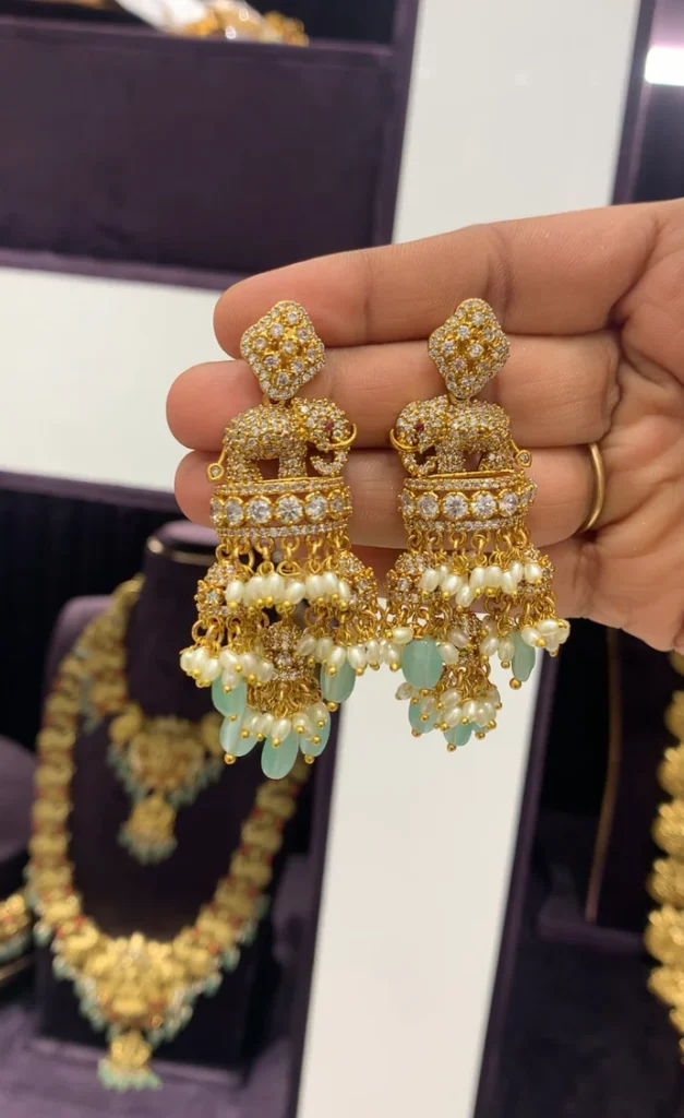 pearl hanging earrings