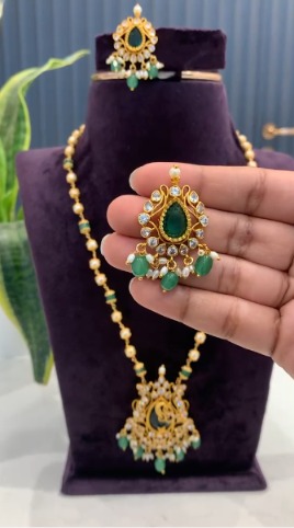 green beads jewellery