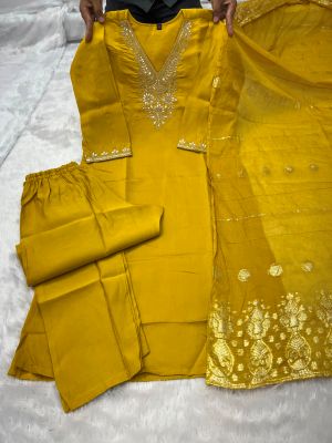 haldi outfits