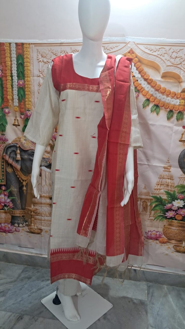 Ethnic Kurta Set for Women